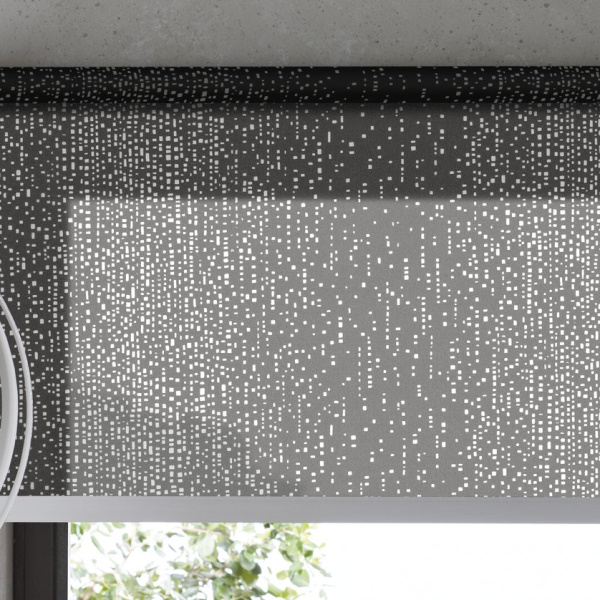 Grau weiß gemustertes Rollo Stoff / Aluminium